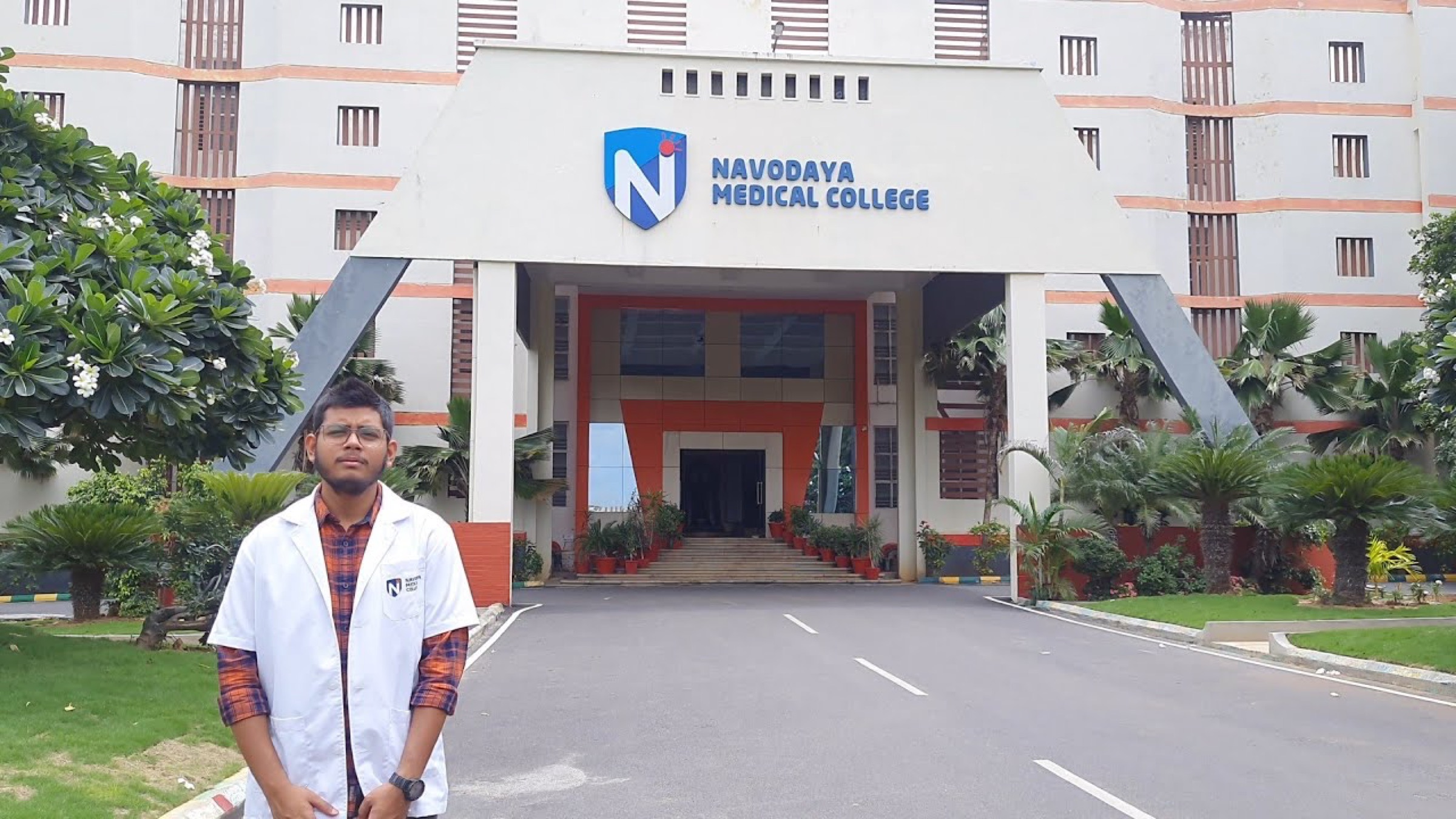 Navodaya Medical College — Raichur, Karnataka campus