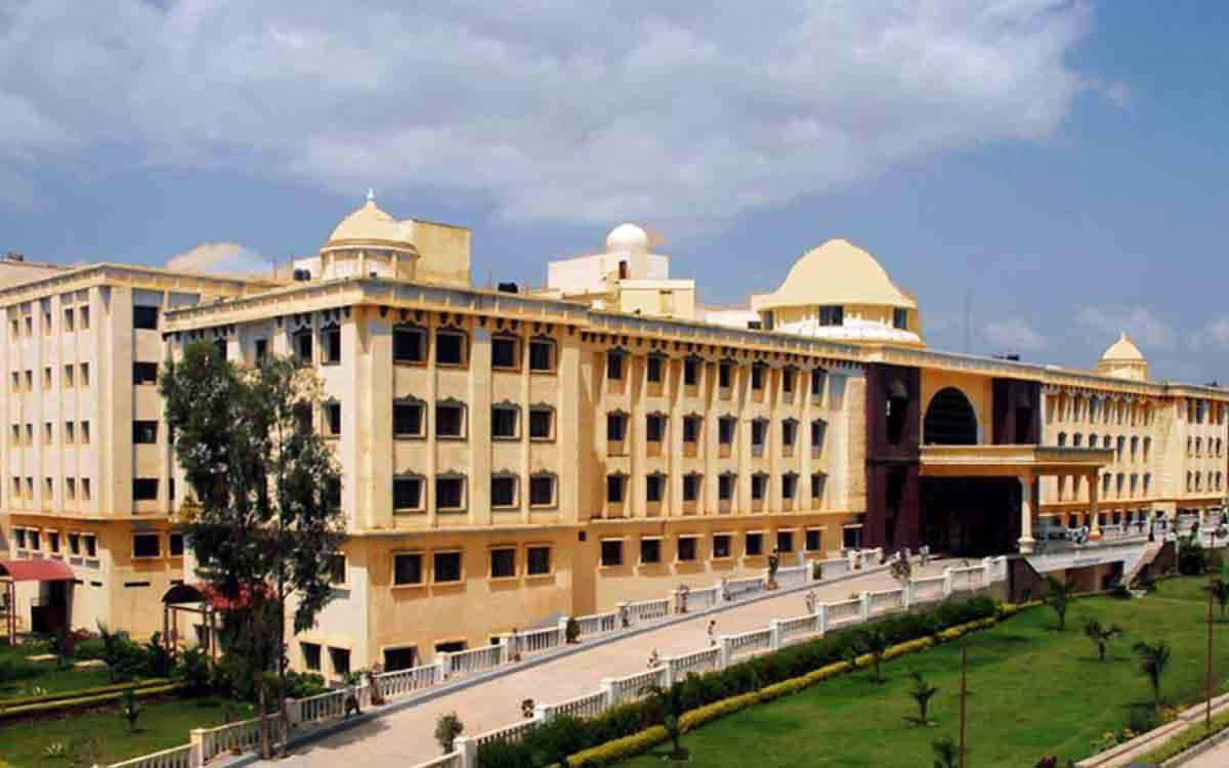 Vydehi Institute of Medical Sciences & Research Centre — Bangalore, Karnataka campus