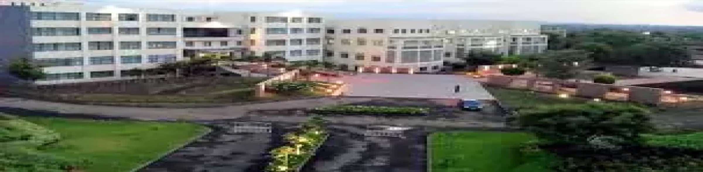 Dr Vikhe Patil Medical College — Ahmednagar, Maharashtra campus